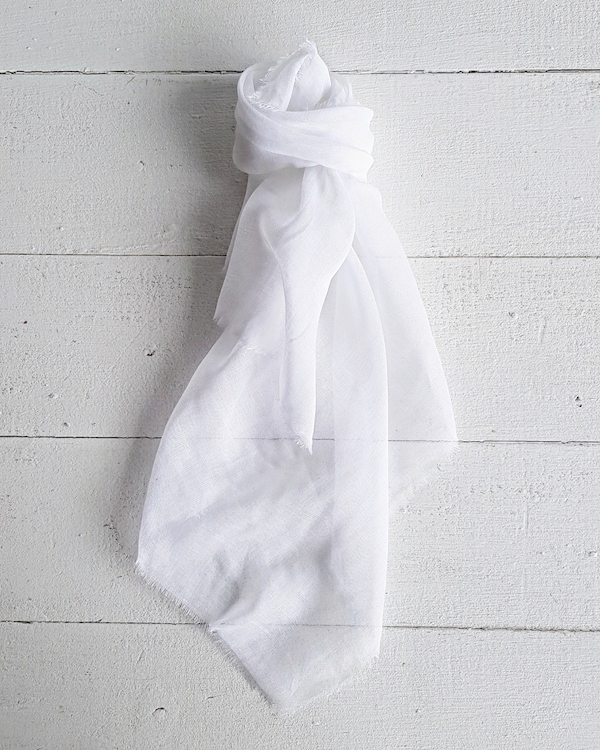 Gauze Frayed Napkin - White - <p style='text-align: center;'>R 6.90</p>